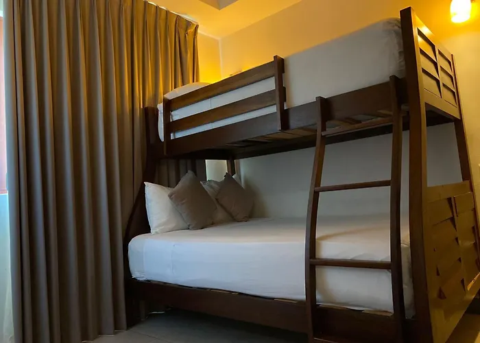 Aquastar Hotel & Apartments